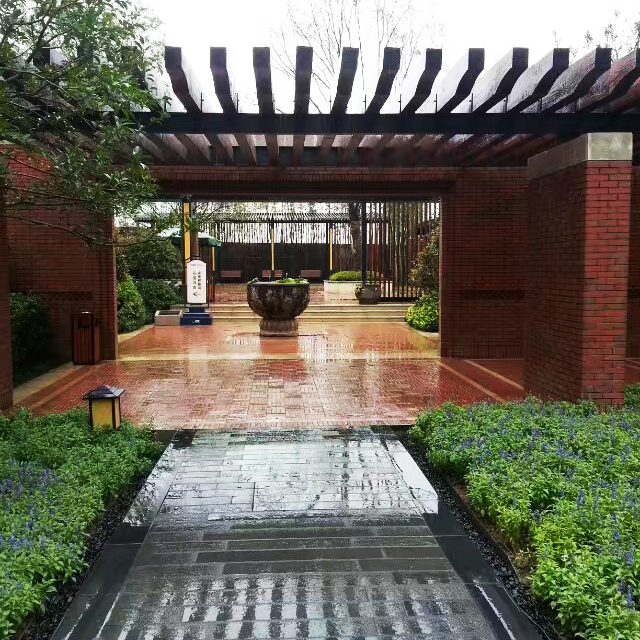 在防水防腐工程施工前，需要做哪些准备工作？